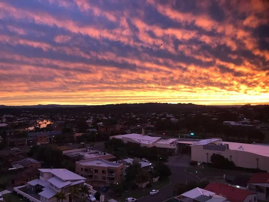 Daire Mooloolaba, First Ave. First Light Apt Ocean Views
