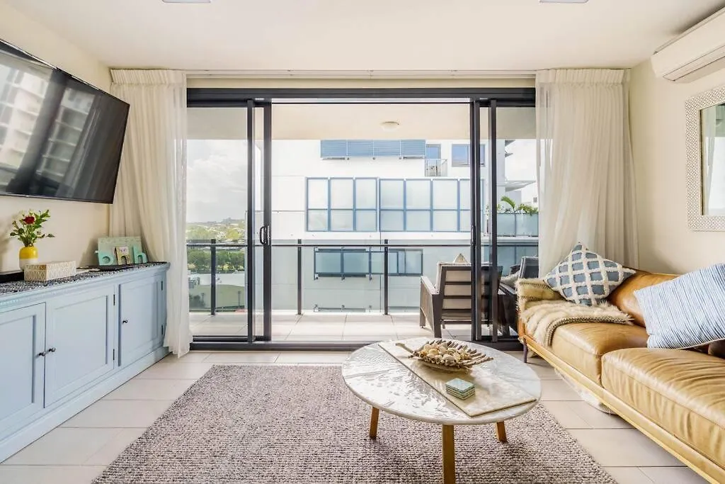 Mooloolaba, First Ave. First Light Apt Ocean Views Daire
